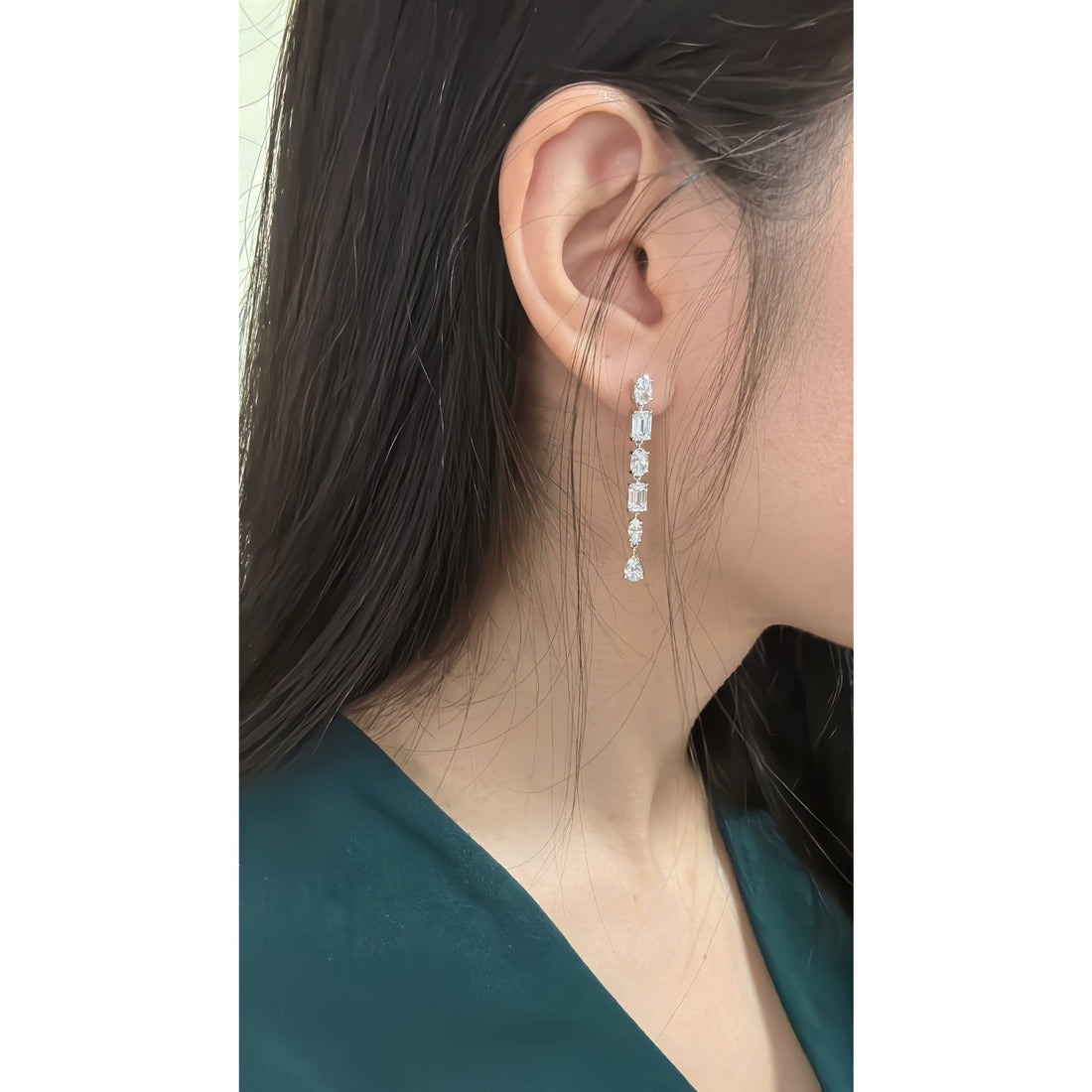 Helena Drop Earrings