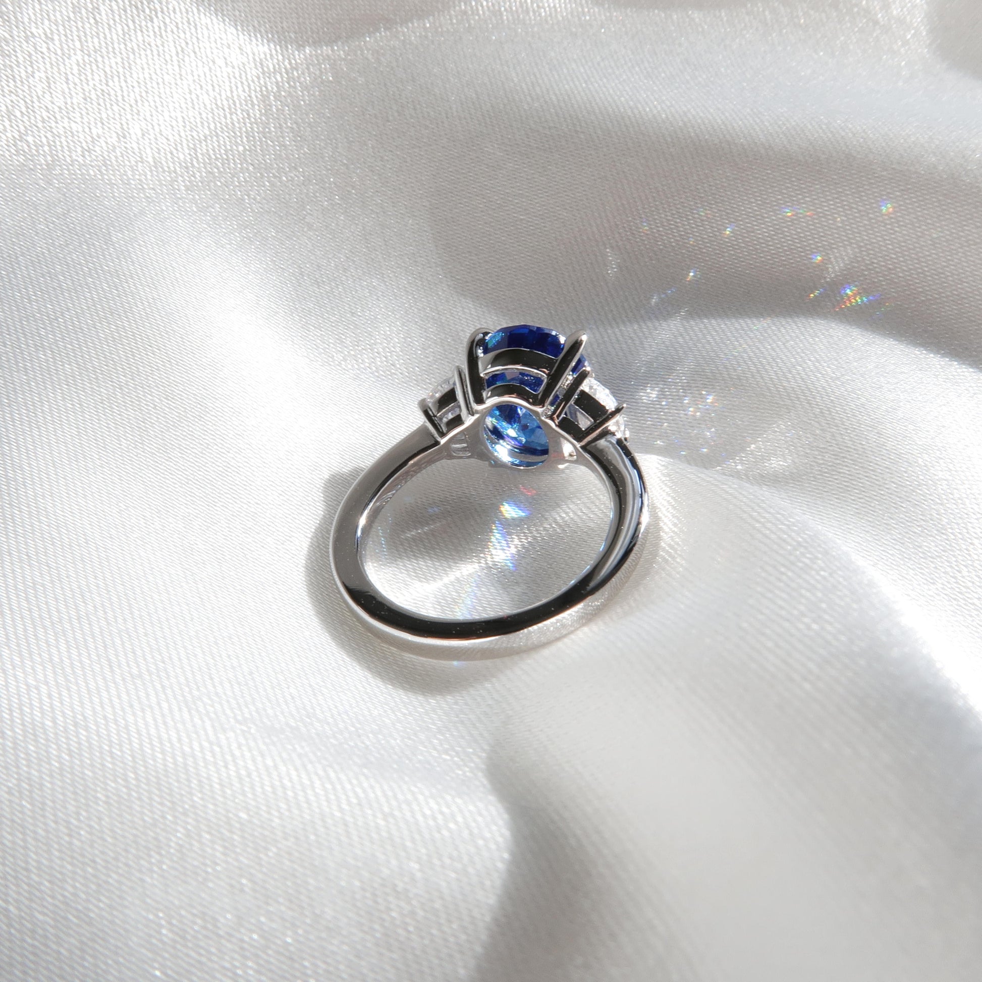 Evelina: 2.5 Carat Oval Sapphire Three Stone Ring - Lush and Company