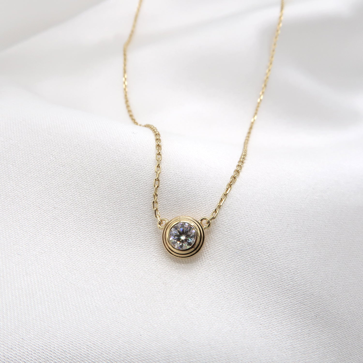 Layla: Diamond Bezel Necklace - Lush and Company